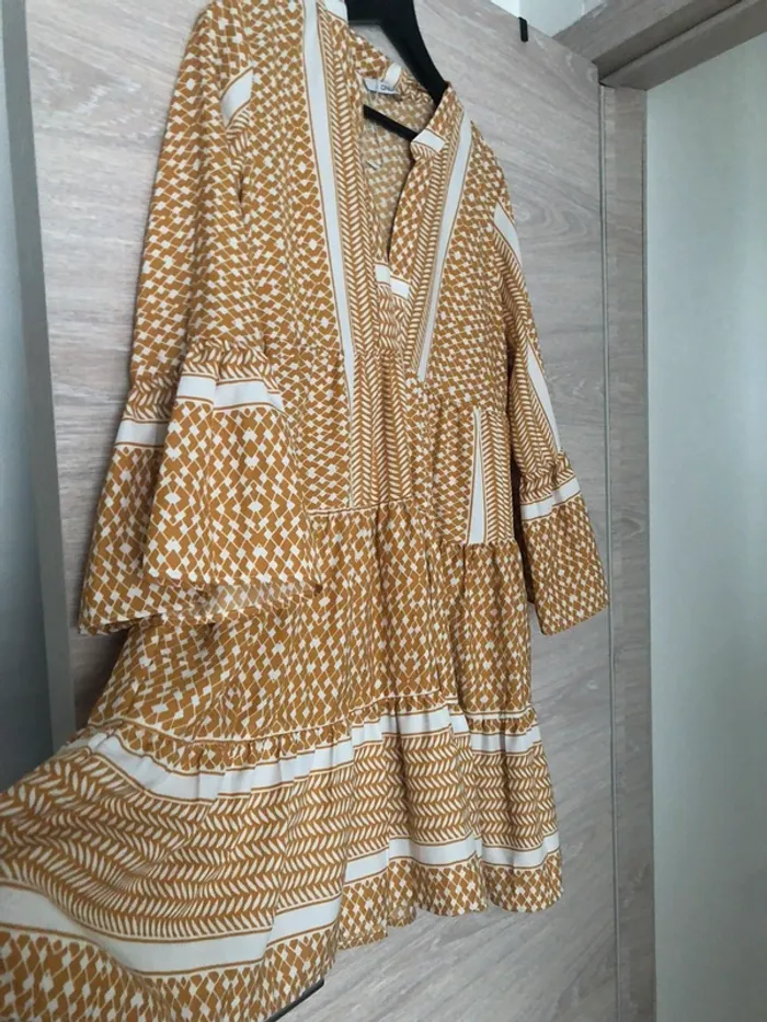 Robe à volants - photo numéro 3
