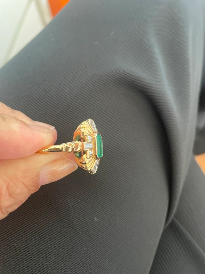 Bague vintage émeraude et diamant sur or jaune - photo numéro 2