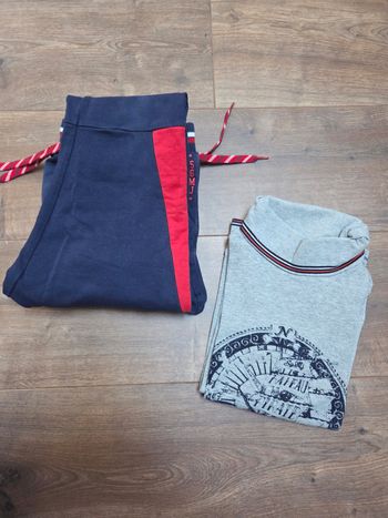 Joggings et pull coton 8 / 9 ans