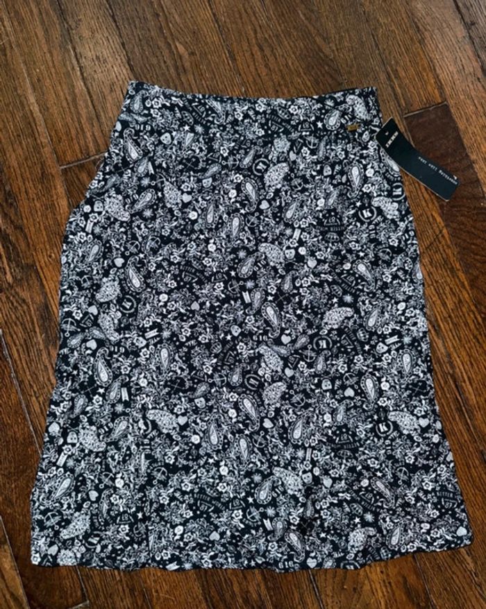 Jupe ikks 4 ans Plutôt longue Neuve avec étiquette