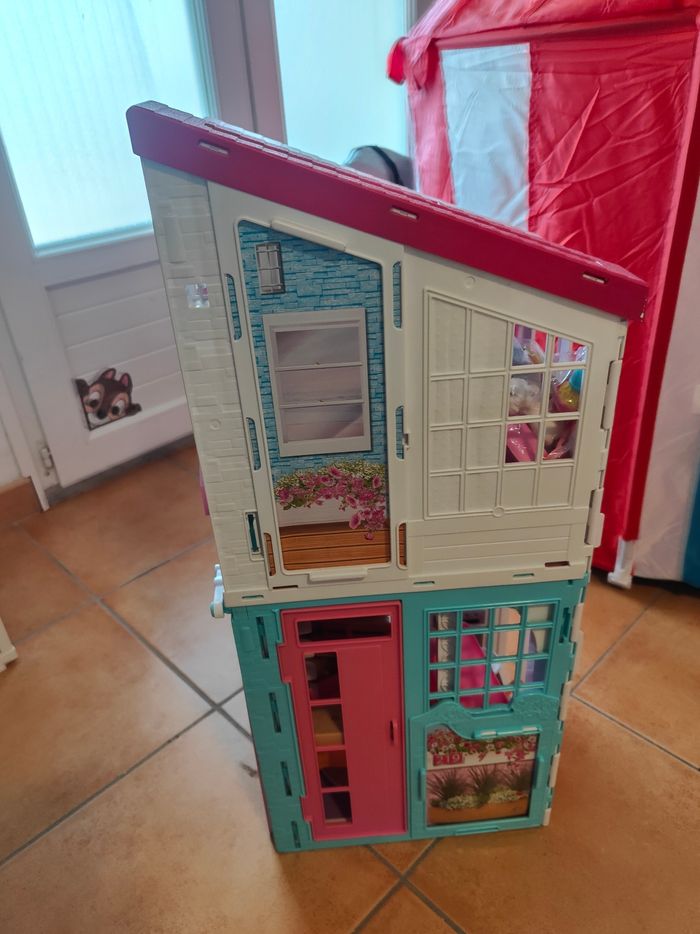 Maison de Barbie Malibu 2en1 - photo numéro 9