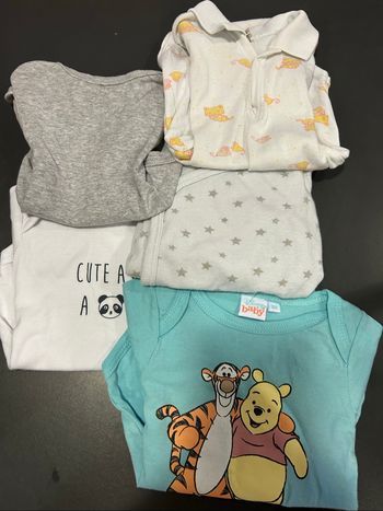 Lot Body bébé 3 mois