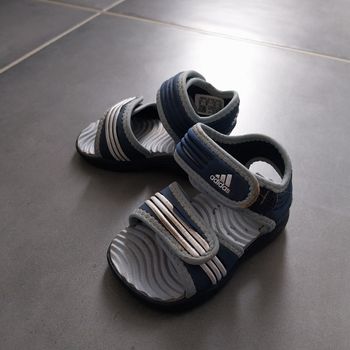 Sandalettes Adidas - P.19