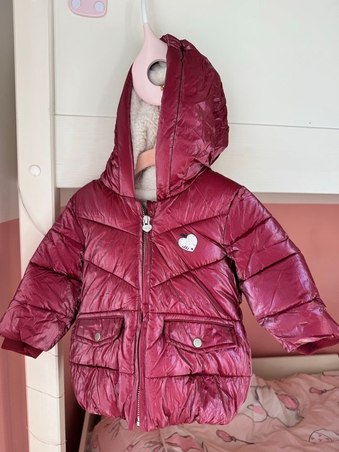 Doudoune Ikks bébé fille rouge 6 mois