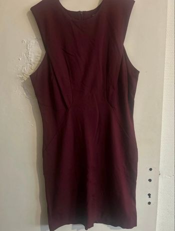 Robe bordeaux