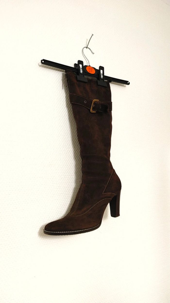 Bottes haute d'hiver intégralement fourré en laine daim marron talon carré bloc - photo numéro 5