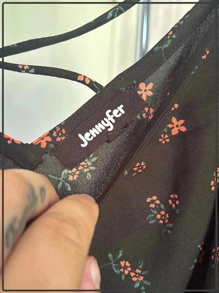 Très jolie top fleurie taille 34 marque Jennyfer * - photo numéro 3