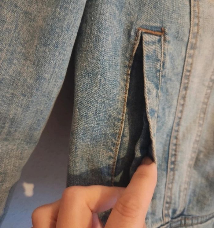 Veste en jean bleu clair – Denim coton stretch – Taille M – Très bon état - photo numéro 4