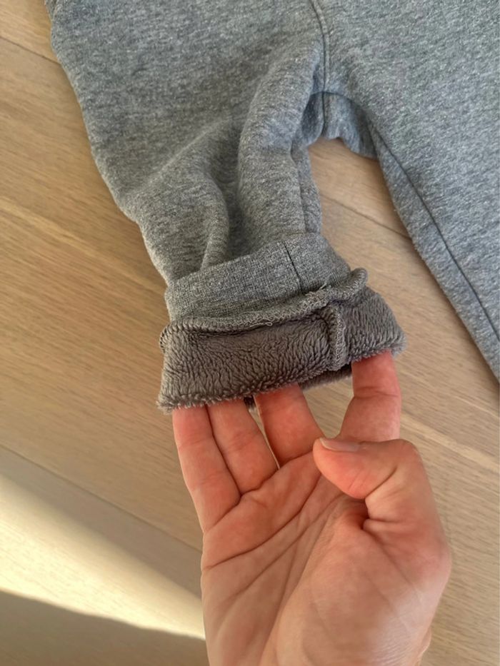 Lot 2 jogging chaud 12mois - photo numéro 8