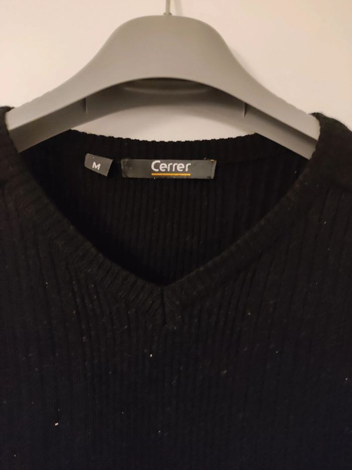 Lot de 3 pulls légers col V bon état taille M/L - photo numéro 2