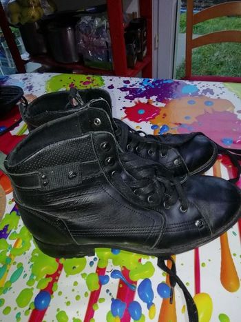 CHAUSSURES A LACETS LEE COOPER