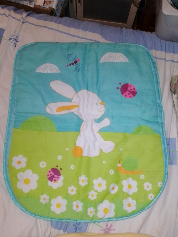 Tapis pour parc, plan à langer où pour le sol