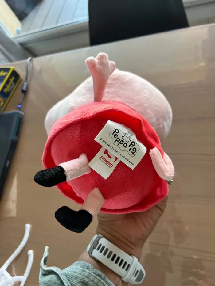Grande peluche Peppa Pig - photo numéro 3