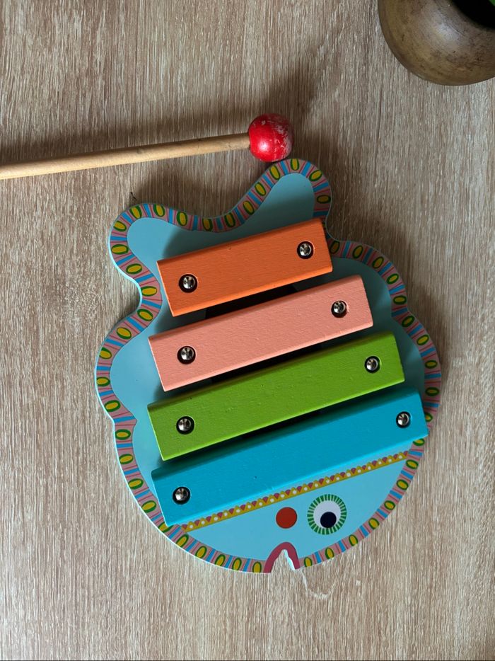 Xylophone en bois forme poisson djeco - photo numéro 2