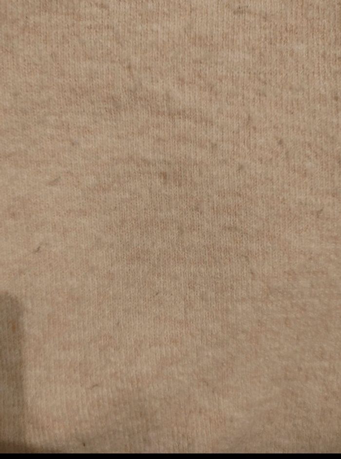 Pull femme Kiabi taille M bande rouge de couleur beige - photo numéro 5