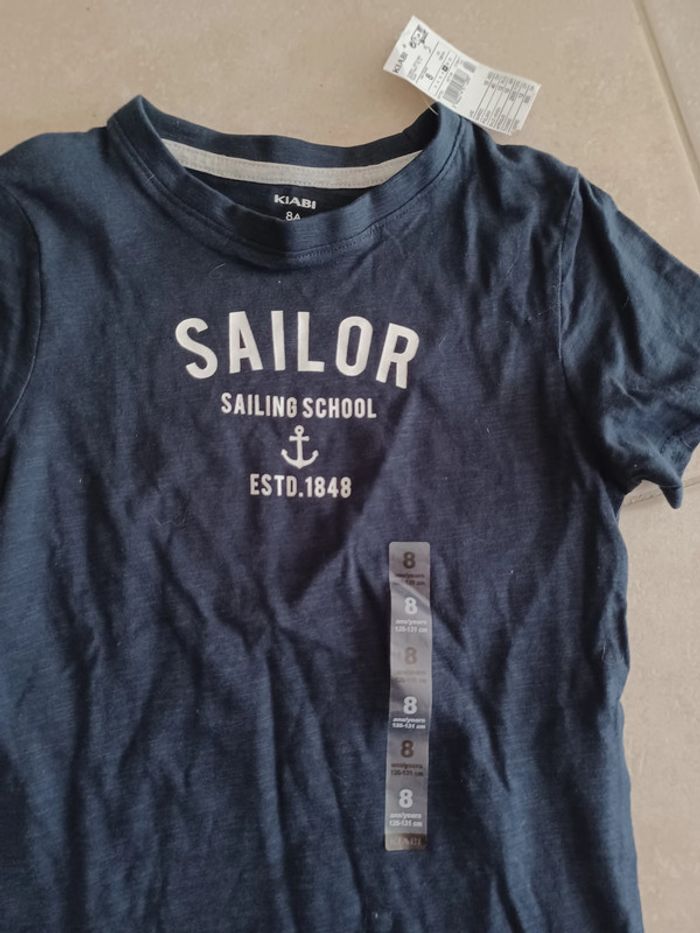 Tee-shirt Kiabi 8 ans - photo numéro 2