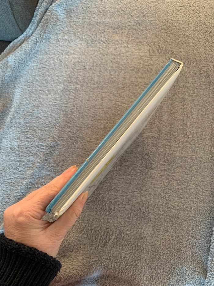 Livre les contes enchantés ( vintage année 2000 ) - photo numéro 3