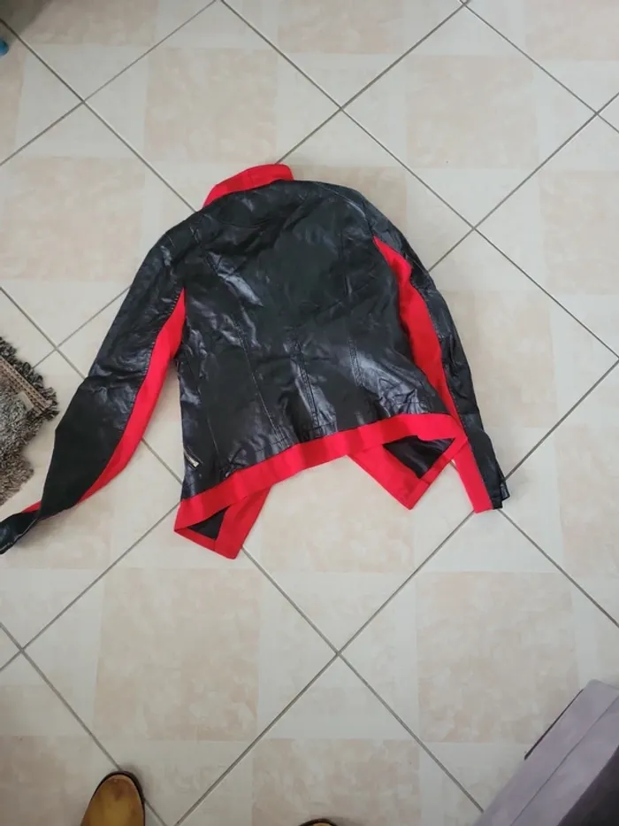 Jolie veste blazer taille s - photo numéro 3