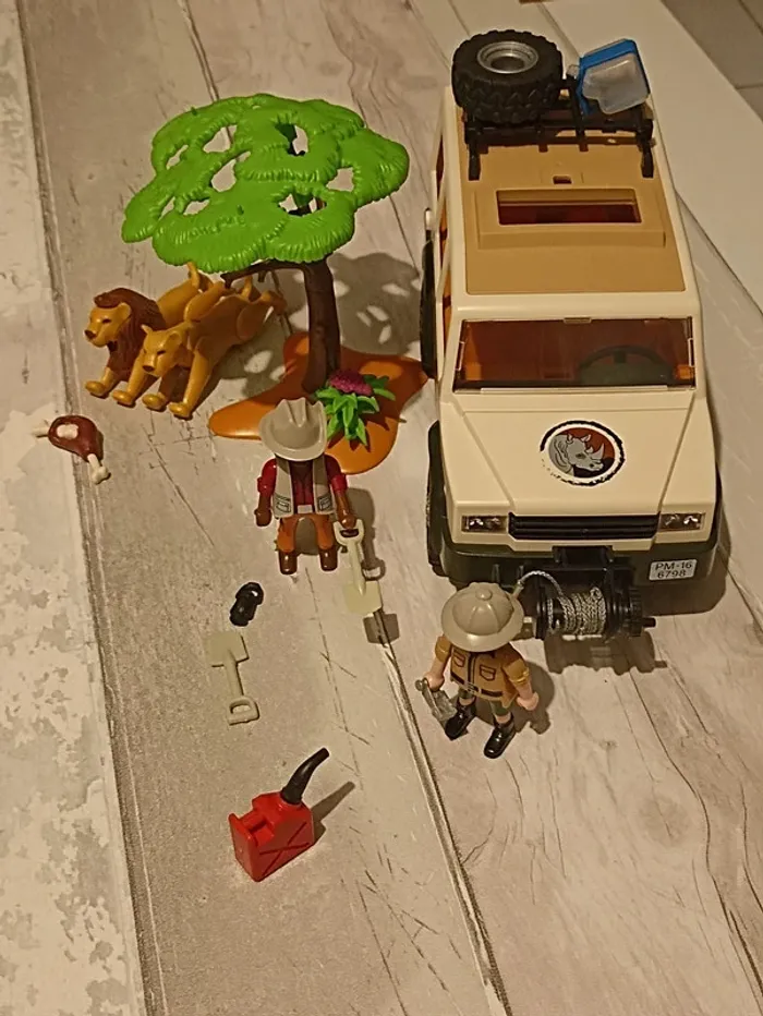 Playmobil safari dans la savane - photo numéro 3