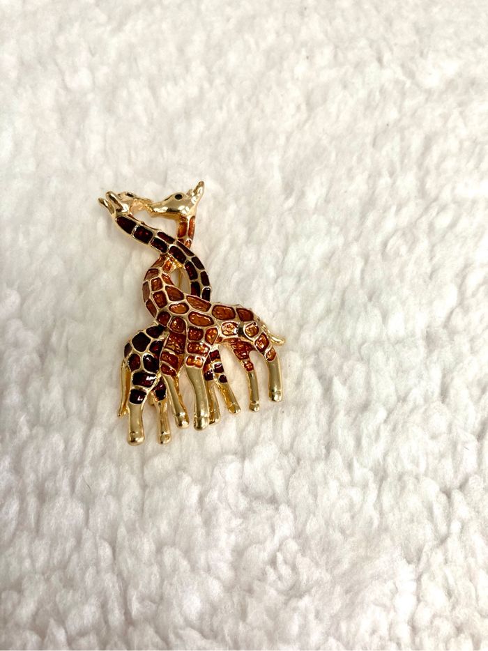 Broche girafe