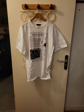Tshirt blanc imprimé