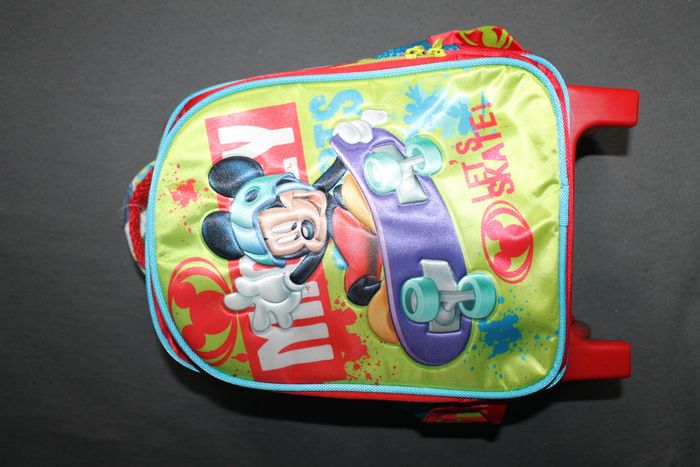 beau cartable à roulettes mickey multicolore - photo numéro 5