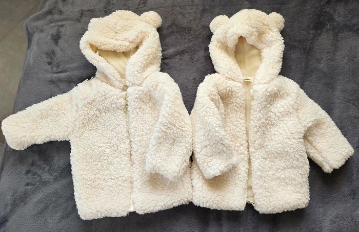 Vestes à capuche doublée polaire (lot de 2)