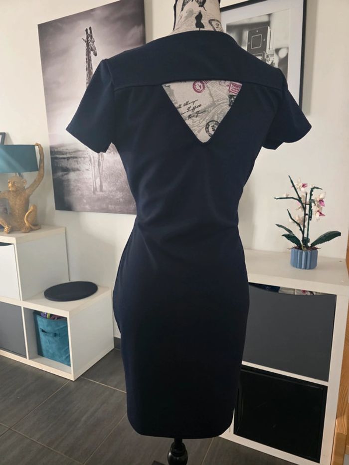 Magnifique robe 👗 bleue marine Morgan - photo numéro 6