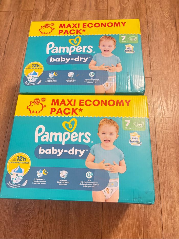 Couche Pampers