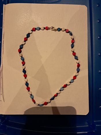 Collier cœur bleu blanc rouge