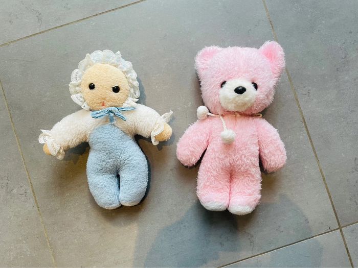 Lot peluche ancienne nounours et grelot