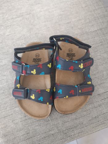 Sandales Mickey garçon taille 23