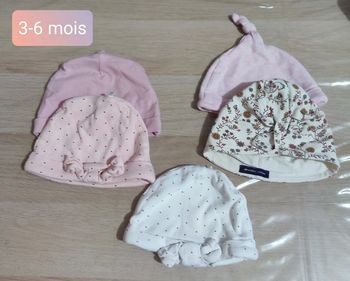Lot bonnets 3-6 mois