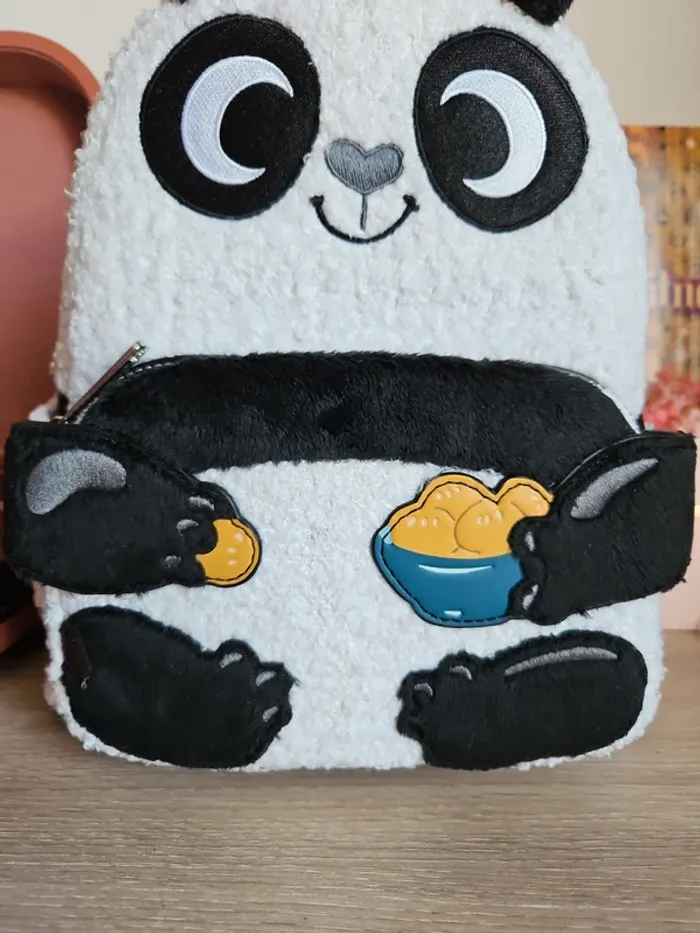 Loungefly Kung Fu Panda <3 - photo numéro 3