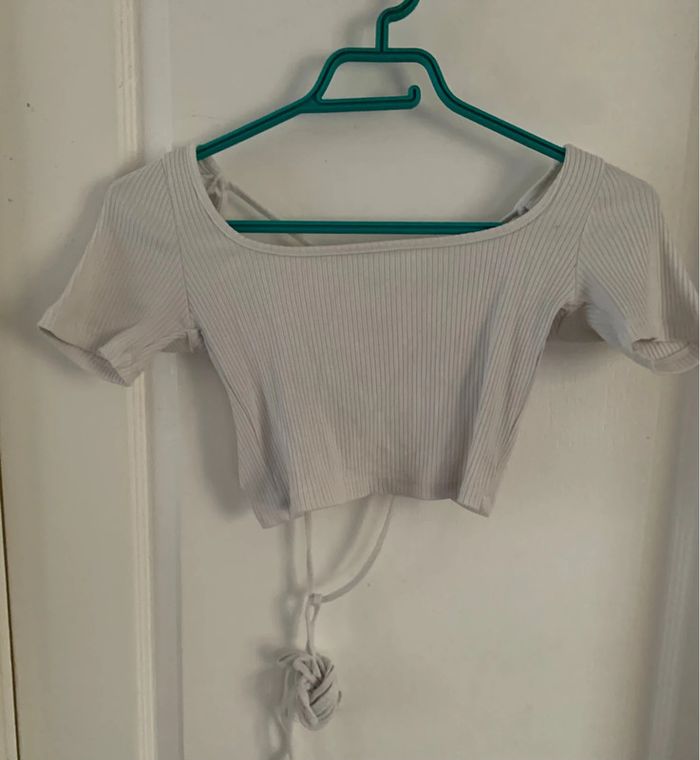 Haut stradivarius M blanc à lacets