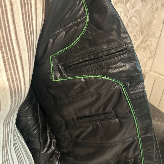 Veste en cuir noire - photo numéro 5