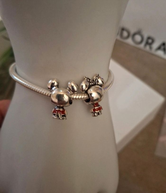 Lot de deux charms minnie et mickey - photo numéro 7