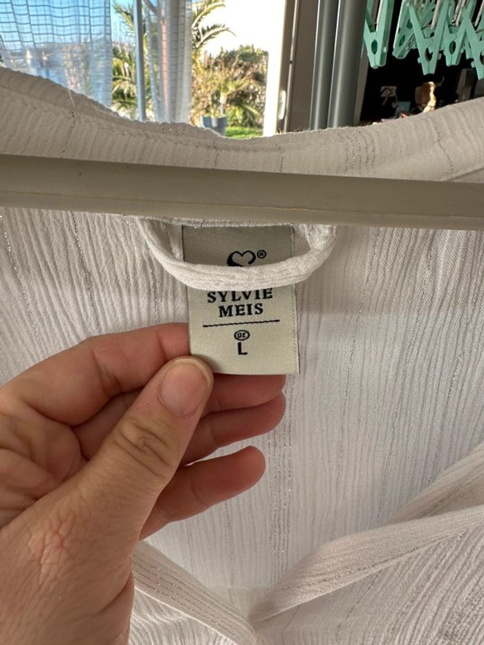 Chemise longue blanche - photo numéro 2