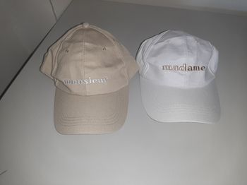 Casquettes "Monsieur" et "Madame"