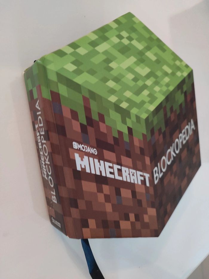 📚Livre Minecraft blockopedia - photo numéro 2