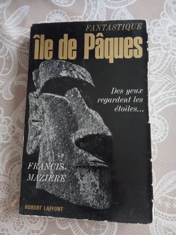 Livre "Fantastique Ile de Pâques" par Francis Mazière