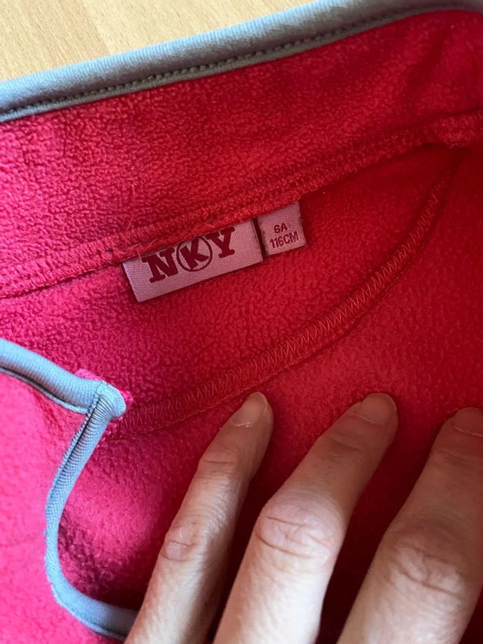 Pull polaire NKY Taille 6 ans - photo numéro 4