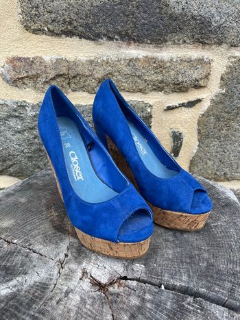 Compensée à talon bleue électrique - Closer 