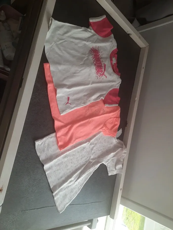 3 tee-shirt 18 mois.