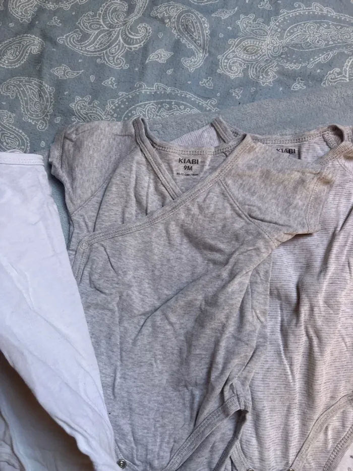 Lot taille 9 mois - photo numéro 16
