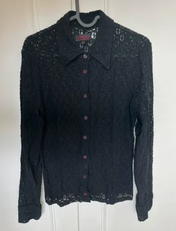Chemise en dentelle