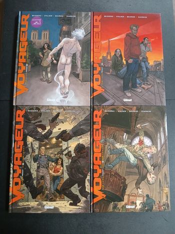 Lot de 4 bd voyageur présent 1 à 4,EO