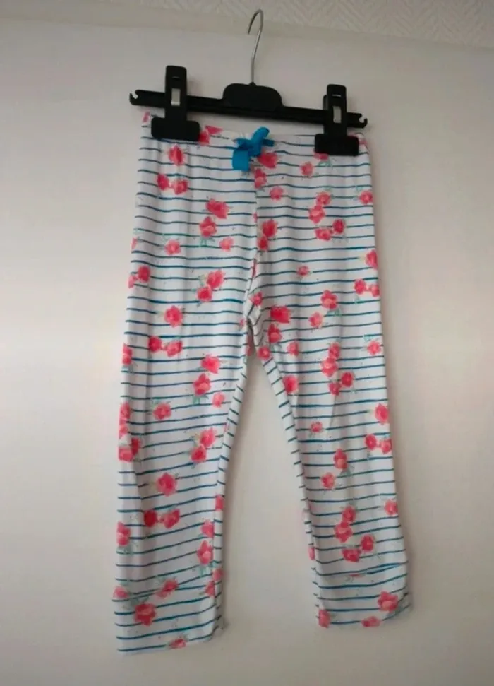 (c) Legging fleurie Petit Bateau 2ans - photo numéro 3