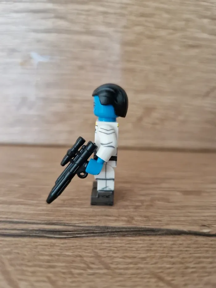 Figurine type lego Admiral Thrawn stormtroopers star wars - photo numéro 2