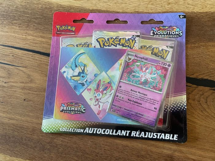 Tripack Pokémon Évolutions Prismatiques EV8.5 Illustration Nymphali